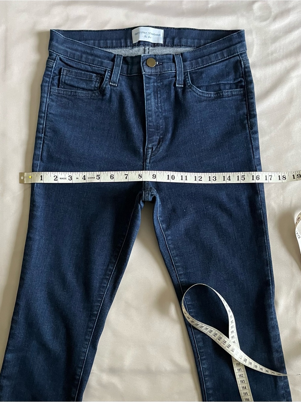 INDUSTRY STANDARD NY - Skinny Straight Pure Indigo Jeans - 29 runs small